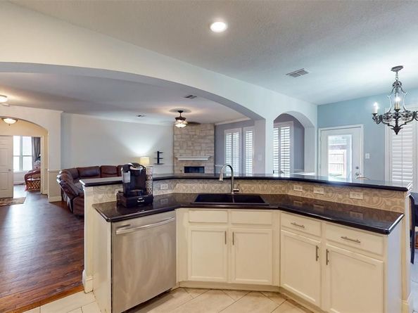 5112  Showdown Lane , Grand Prairie Texas 75052