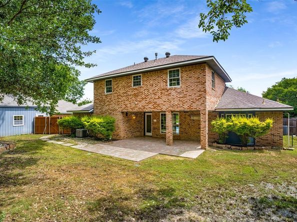 265  Village Tree Drive , Highland Village Texas 75077