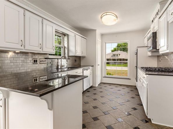 265  Village Tree Drive , Highland Village Texas 75077