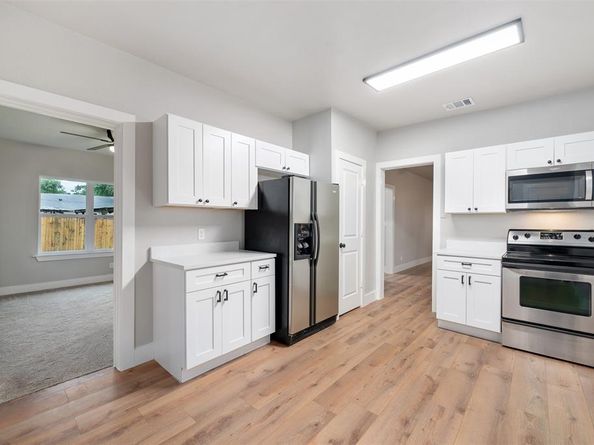 2901  Malcolm Street , Fort Worth Texas 76112
