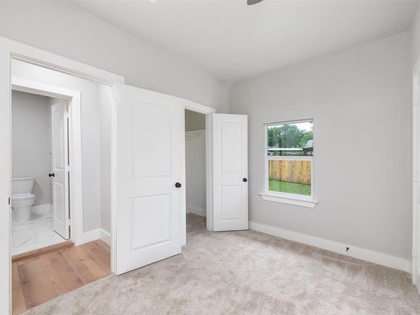 2901  Malcolm Street , Fort Worth Texas 76112