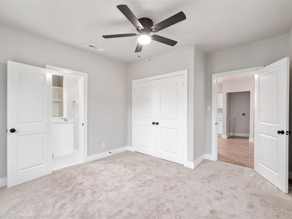 2901  Malcolm Street , Fort Worth Texas 76112