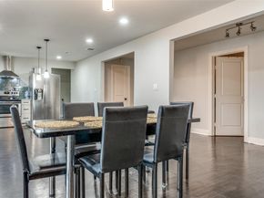 1423  Toronto Street , Dallas Texas 75212