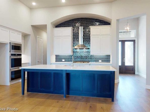 806  Montrose Drive , Rockwall Texas 75087