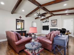 2537  Lubbock Avenue , Fort Worth Texas 76109