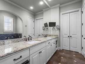 2537  Lubbock Avenue , Fort Worth Texas 76109