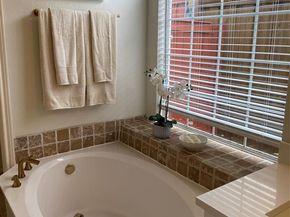 9421  Vista Circle , Irving Texas 75063