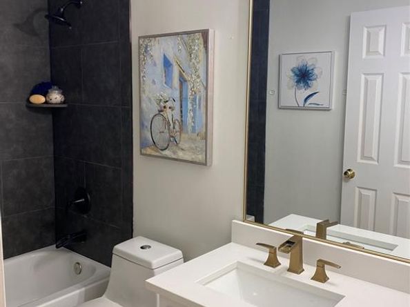 9421  Vista Circle , Irving Texas 75063