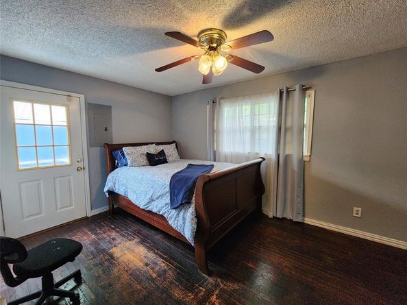 2908  Wilkinson Avenue , Fort Worth Texas 76103