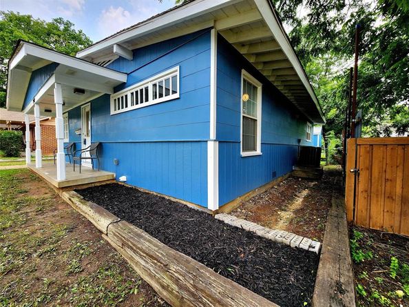 2908  Wilkinson Avenue , Fort Worth Texas 76103