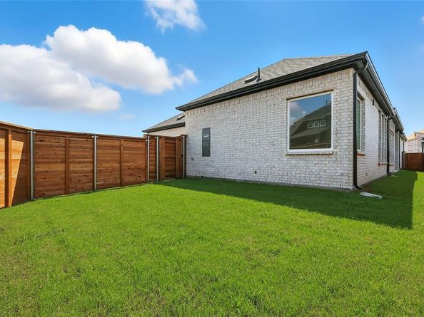 2021  Jasper Meadow  , Mesquite Texas 75181