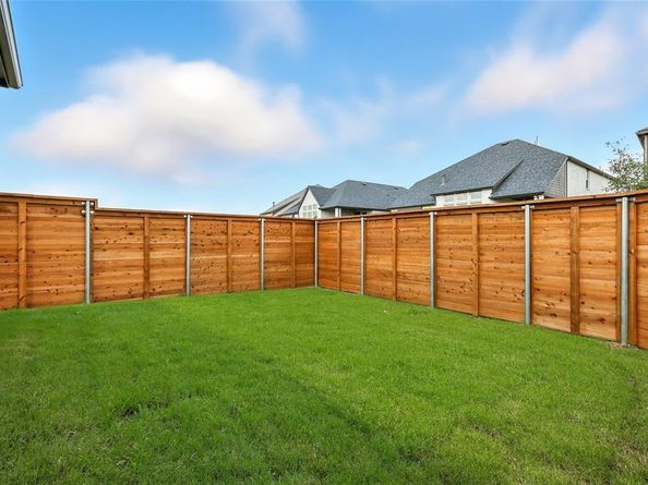 2021  Jasper Meadow  , Mesquite Texas 75181