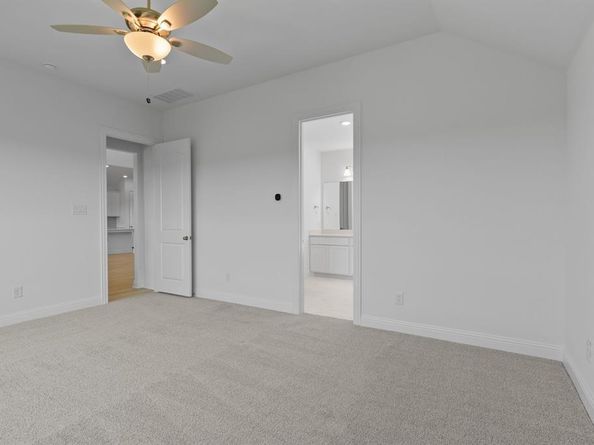 2020  Diamond Cove  , Mesquite Texas 75181
