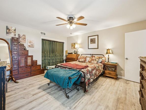 7750  Dentcrest Drive , Dallas Texas 75254