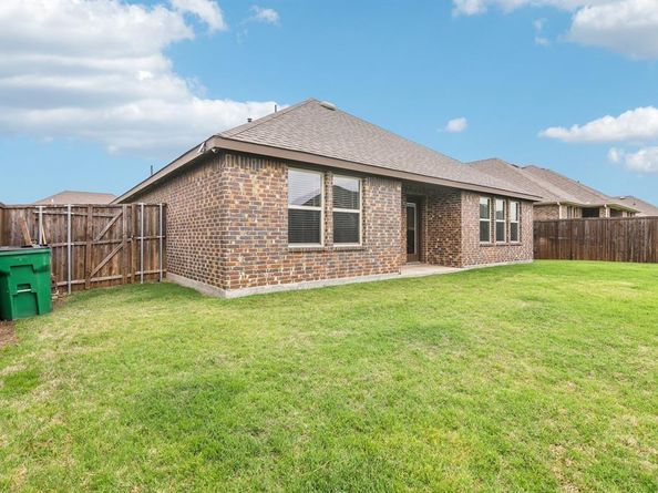 247  Carolina Trace , Fate Texas 75189