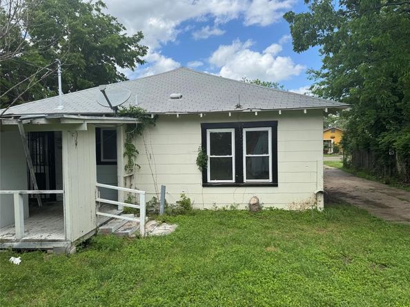 3616  Ave Avenue  N, Fort Worth Texas 76105