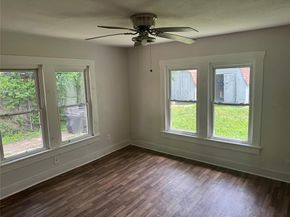 3616  Ave Avenue  N, Fort Worth Texas 76105