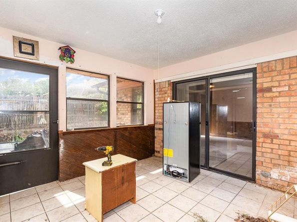 107  Russell Drive , Highland Village Texas 75077