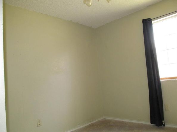 1503  Vermont Avenue , Dallas Texas 75216