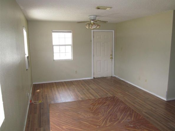 1503  Vermont Avenue , Dallas Texas 75216