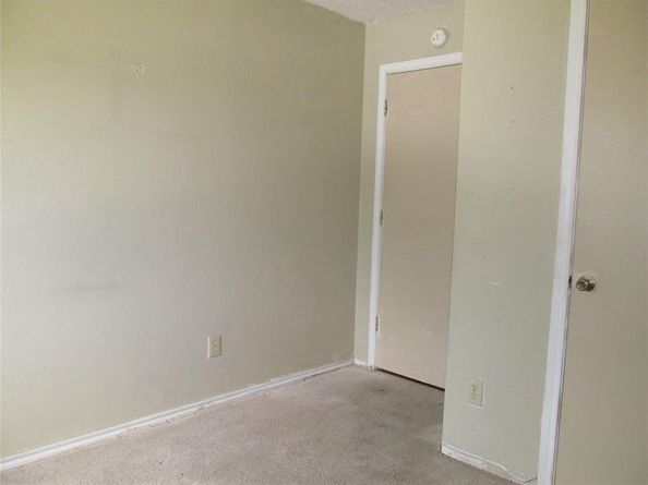 1503  Vermont Avenue , Dallas Texas 75216