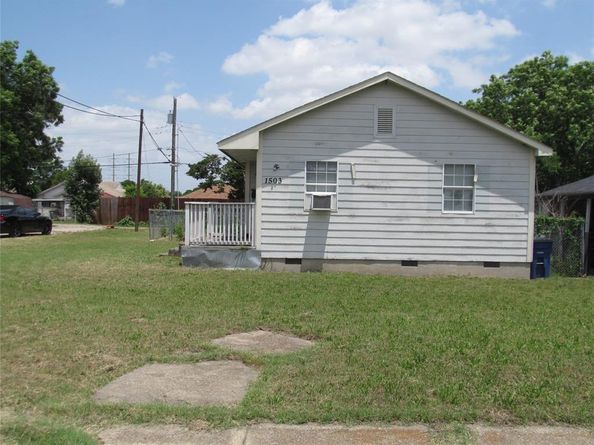 1503  Vermont Avenue , Dallas Texas 75216