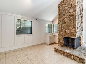 919  Liberty Court , Dallas Texas 75204