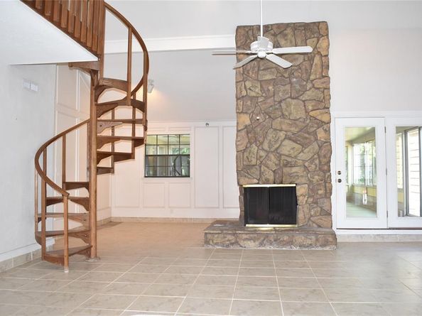 919  Liberty Court , Dallas Texas 75204