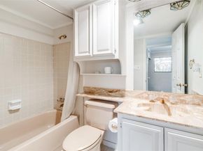 919  Liberty Court , Dallas Texas 75204