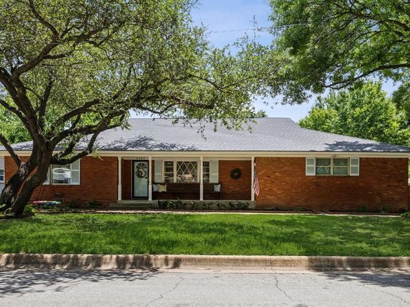 4309  Bilglade Road , Fort Worth Texas 76109