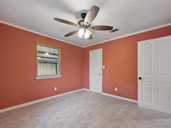 11514  Oakfield Drive , Balch Springs Texas 75180
