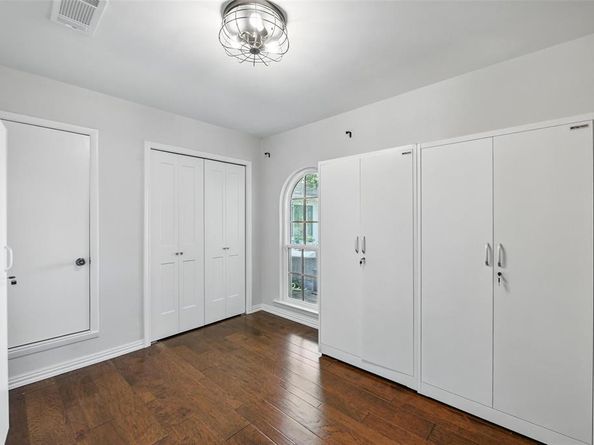 7400  John Mccain  , Colleyville Texas 76034