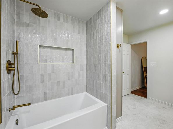 7400  John Mccain  , Colleyville Texas 76034