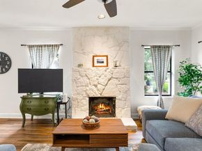 1800  Virginia Place , Fort Worth Texas 76107