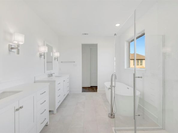 5652  Taylor Trail , Arlington Texas 76017