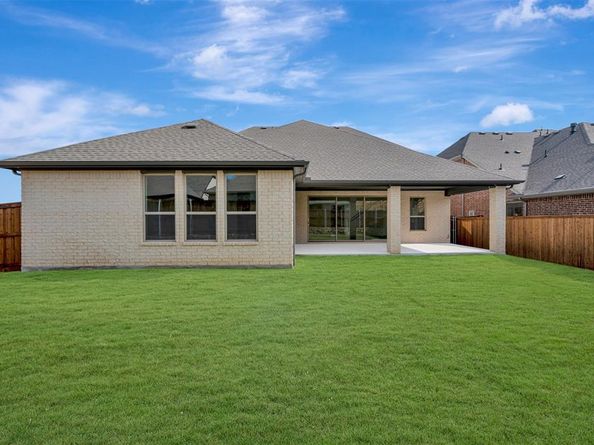 5652  Taylor Trail , Arlington Texas 76017