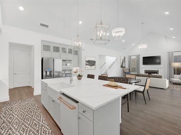 5652  Taylor Trail , Arlington Texas 76017