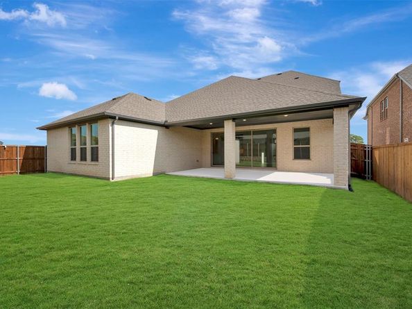 5652  Taylor Trail , Arlington Texas 76017