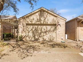 4139  Rosser Square , Dallas Texas 75244