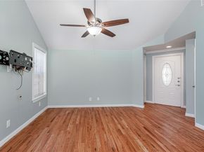 4139  Rosser Square , Dallas Texas 75244