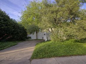5108  Maple Springs Boulevard , Dallas Texas 75235