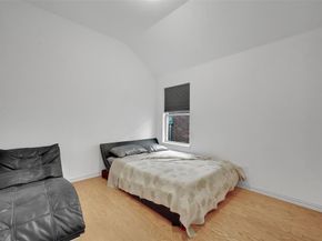 2725  Bechtol Street , Garland Texas 75042