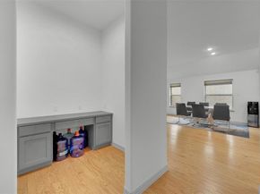 2725  Bechtol Street , Garland Texas 75042
