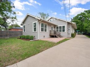 2700  College Avenue , Fort Worth Texas 76110