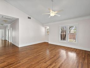 2700  College Avenue , Fort Worth Texas 76110