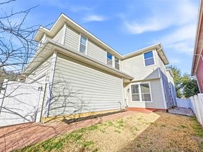 1305  Live Oak Lane , Savannah Texas 76227