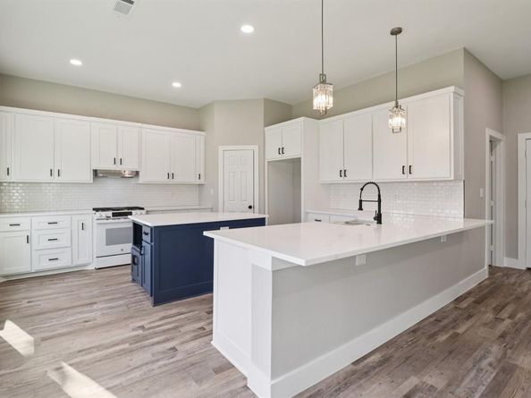 4180  Interurban Road , Lancaster Texas 75134