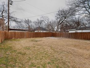 1315 E Arlington Avenue , Fort Worth Texas 76104