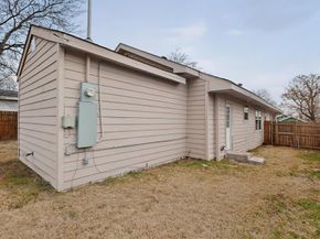 1315 E Arlington Avenue , Fort Worth Texas 76104