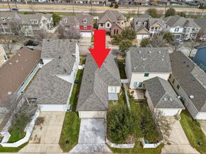 924  Charleston Lane , Savannah Texas 76227